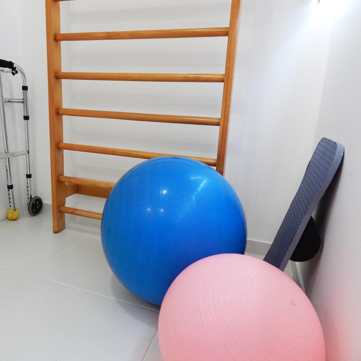 physiotherapy-gb862594d9_1920